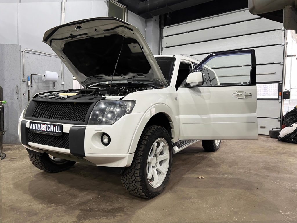 mitsubishi-pajero